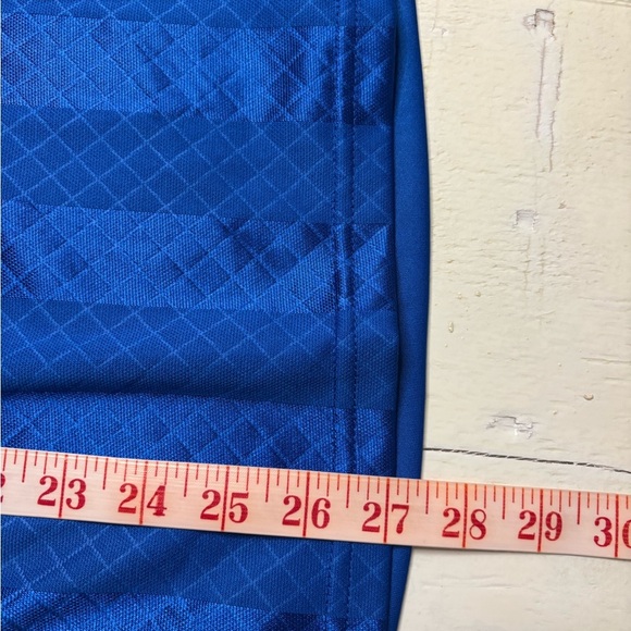 UMBRO Italia Men’s Crew Neck Striped Jersey T-Shirt Size Small Blue Italy - Picture 4 of 6